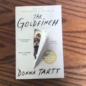 The goldfinch by Donna tart, paperback, good condition